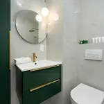 Dark In Center With Desk And Balcony By Renters Apartment Wroclaw