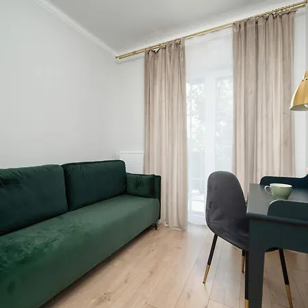 Dark In Center With Desk And Balcony By Renters Apartment Wroclaw