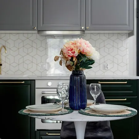 Dark In Center With Desk And Balcony By Renters *