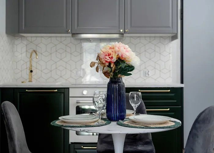 Dark In Center With Desk And Balcony By Renters *