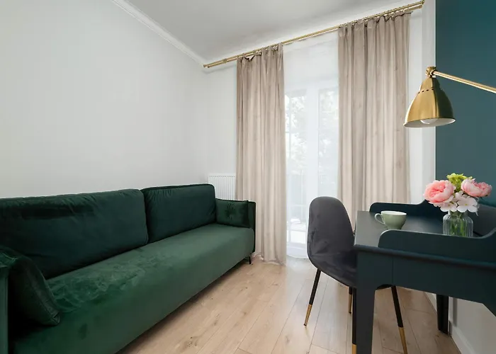 Dark In Center With Desk And Balcony By Renters Apartment Wroclaw